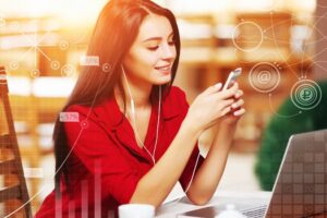 How Technology Influences Consumer Behavior